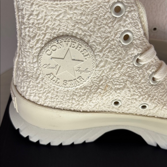 Converse Chuck Taylor All Star Lugged 2.0 Jacquard white High-Tops.NWT size8 - Picture 6 of 7